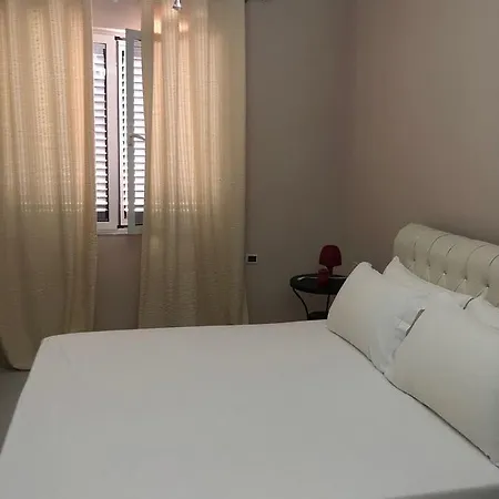Sant Andrea Guest house Berat